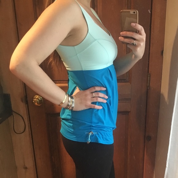 Lululemon Tame Me Tank - Picture 2 of 6